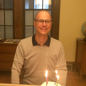 Tom with 40th birthday cake